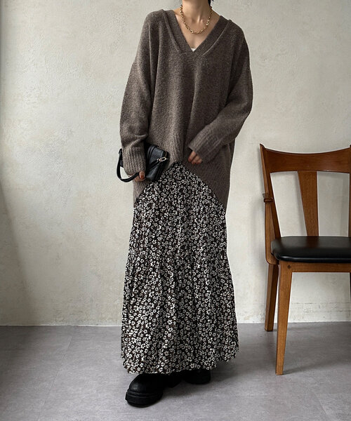 【セール】Vネックルーズプルオーバー(ニット/セーター)|DouDou(ドゥドゥ) 【セール】Vネックルーズプルオーバー(ニット/セーター)|DouDou(ドゥドゥ)