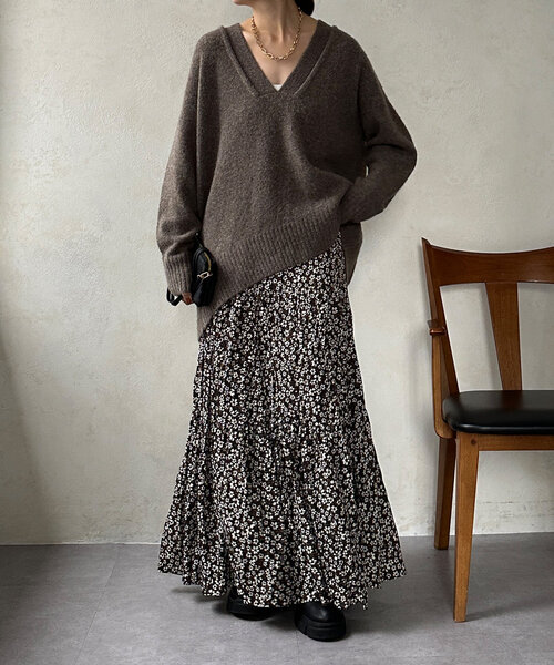 【セール】Vネックルーズプルオーバー(ニット/セーター)|DouDou(ドゥドゥ) 【セール】Vネックルーズプルオーバー(ニット/セーター)|DouDou(ドゥドゥ)