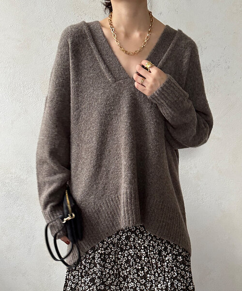 【セール】Vネックルーズプルオーバー(ニット/セーター)|DouDou(ドゥドゥ) 【セール】Vネックルーズプルオーバー(ニット/セーター)|DouDou(ドゥドゥ)