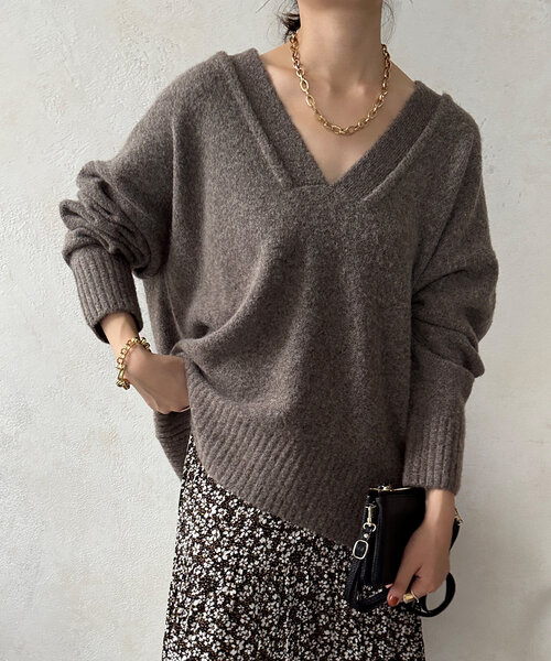 【セール】Vネックルーズプルオーバー(ニット/セーター)|DouDou(ドゥドゥ) 【セール】Vネックルーズプルオーバー(ニット/セーター)|DouDou(ドゥドゥ)