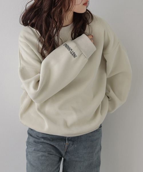 La-gemme(ラジェム)の「裏起毛 袖ロゴキーネックリブ プルオーバー(Tシャツ/カットソー・レディース・ブラック/ブルー/グレー/ベージュ・フリー)」の8枚目の写真