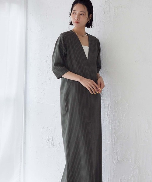 UR'S（ユアーズ）の「ディープVネックワンピース（ワンピース・レディース・ブルー系その他/ブラック系その他/グレー系その他・MT/M/L/S）」の17枚目の写真