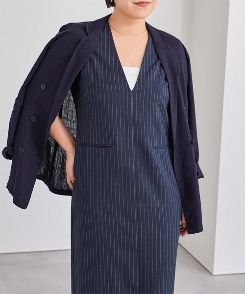 UR'S（ユアーズ）の「ディープVネックワンピース（ワンピース・レディース・ブルー系その他/ブラック系その他/グレー系その他・MT/M/L/S）」の5枚目の写真