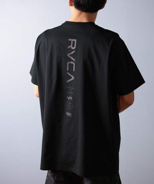 RVCA（ルーカ）の「RVCA/ルーカ 半袖Tシャツ 水陸両用/ユーティリティー UVケアラッシュガード BF041-871（ラッシュガード・メンズ・ホワイト×ブラック/ブラック×ブラック/ブラック×ホワイト・S/M/L）」の18枚目の写真