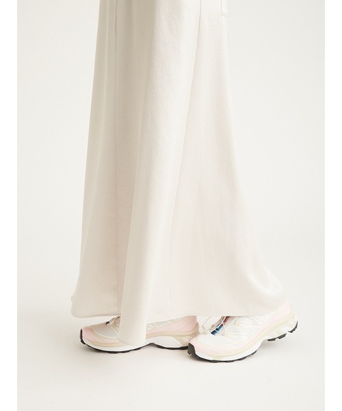 emmi（エミ）の「ウォッシャブルサテンナロースカート（スカート・レディース・ブラック/キャメル/ライトベージュ・1/0）」の17枚目の写真