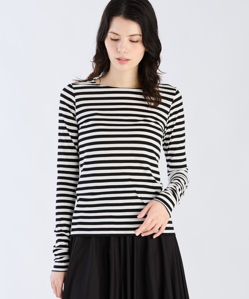 agnes b.(アニエスベー)の「細ボーダー オーガニックコットン 長袖 Tシャツ "Knox Ultra"(Tシャツ/カットソー・レディース・ブラック×ホワイト・1/2/3)」の2枚目の写真