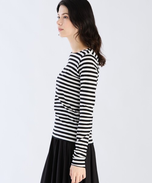 agnes b.(アニエスベー)の「細ボーダー オーガニックコットン 長袖 Tシャツ "Knox Ultra"(Tシャツ/カットソー・レディース・ブラック×ホワイト・1/2/3)」の3枚目の写真