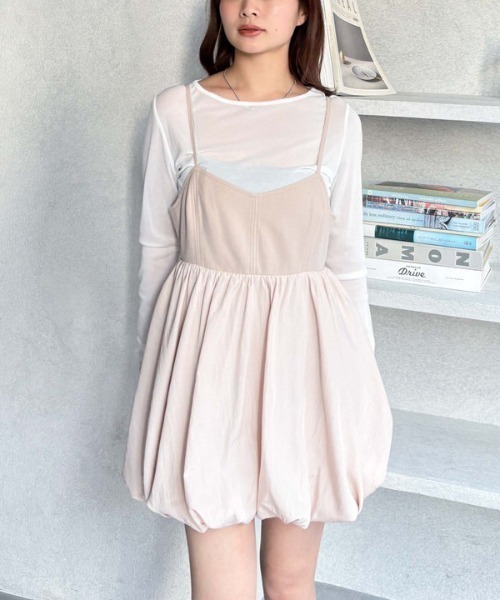 archives（アルシーヴ）の「裾バルーンミニキャミワンピース（ワンピース・レディース・ブラック/ベージュ・MEDIUM）」の3枚目の写真