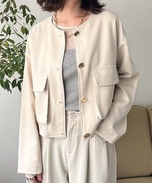 ゴールドボタンノーカラージャケット