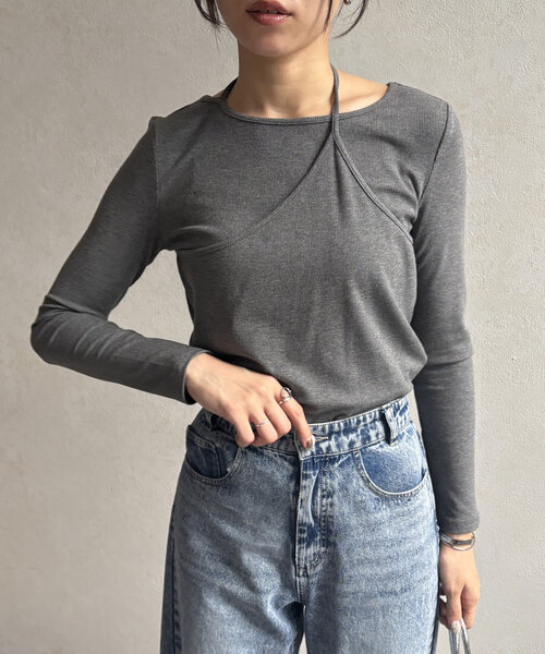 Thevon（ゼボン）の「アシメレイヤードリブプルオーバー（Tシャツ/カットソー・レディース・ブラック/オフホワイト/チャコールグレー/グリーン系その他・FREE）」の4枚目の写真