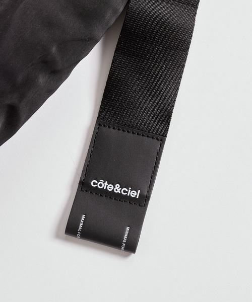 Cote&Ciel（コートエシエル）の「【Cote&Ciel/コートエシエル】Hyco（ショルダーバッグ)（ショルダーバッグ・メンズ・ブラック・FREE）」の6枚目の写真