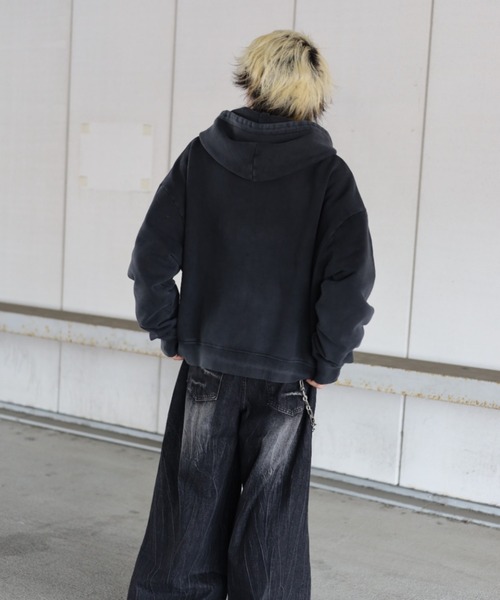 ATMARK（アットマーク）の「《フリーサイズ　/　UNISEX　》ATMARKロゴ　フリンジ　ミドルフルジップパーカー（パーカー・メンズ・ブラック/レッド/グリーン・FREE）」の21枚目の写真