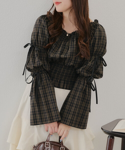 continuer de NICE CLAUP(コンティニューデナイスクラップ)の「【@_chipi2xセレクト】華奢見え叶う2wayブラウス(シャツ/ブラウス・レディース・ブラック系その他/ベージュ系その他・FREE)」の10枚目の写真