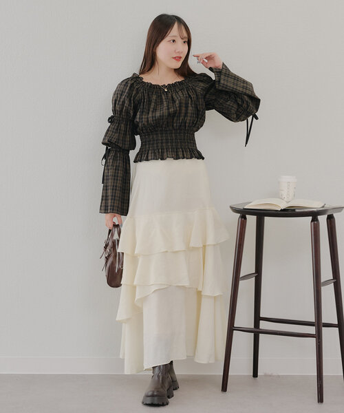 continuer de NICE CLAUP(コンティニューデナイスクラップ)の「【@_chipi2xセレクト】華奢見え叶う2wayブラウス(シャツ/ブラウス・レディース・ブラック系その他/ベージュ系その他・FREE)」の13枚目の写真