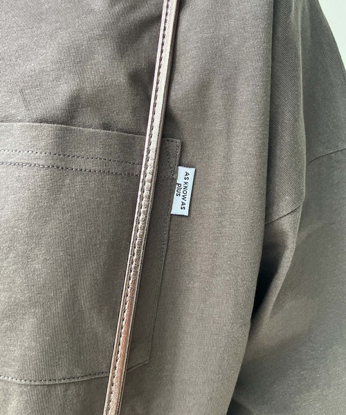 AS KNOW AS plus(アズノゥアズプラス)の「●ポケット付き コットン ラウンド半袖Tシャツ(Tシャツ/カットソー・レディース・ホワイト×グリーン/ホワイト×ブラック/ブルー/チャコールグレー/オフホワイト/オートミール/ホワイト系その他/ホワイト系/ブラック/ホワイト×ブルー/ホワイト×ネイビー・FREE)」の14枚目の写真