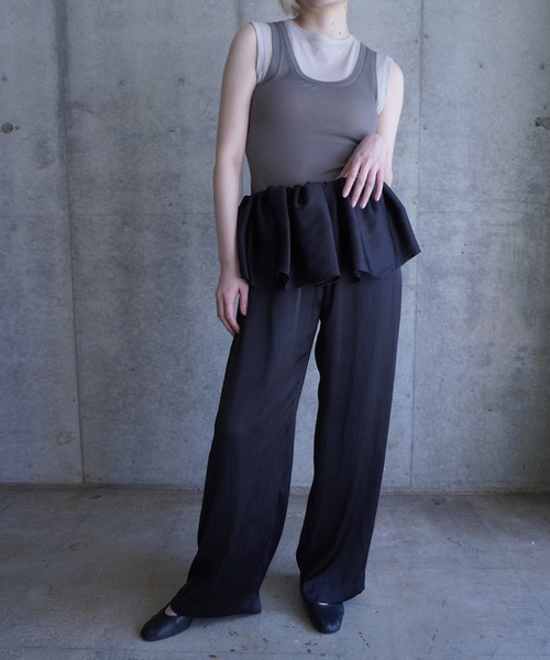 G.V.G.V.(ジーヴィージーヴィー)の「SATIN SUSPENDER PANTS(その他パンツ・レディース・ブラック/ブラウン・ONE SIZE)」の15枚目の写真