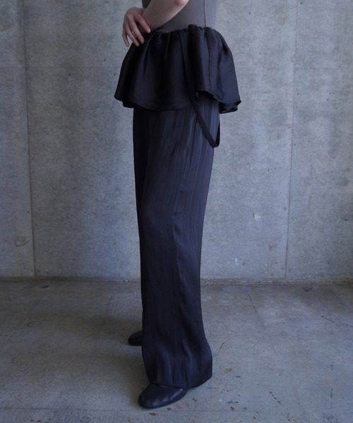 G.V.G.V.(ジーヴィージーヴィー)の「SATIN SUSPENDER PANTS(その他パンツ・レディース・ブラック/ブラウン・ONE SIZE)」の17枚目の写真