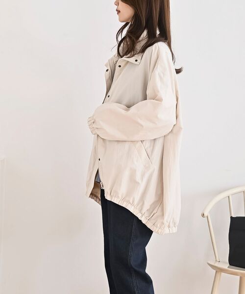 rps(アールピーエス)の「ナイロンワッシャースタンドカラーブルゾン(ブルゾン・レディース・アイボリー/ブラック/ベージュ・フリー)」の7枚目の写真
