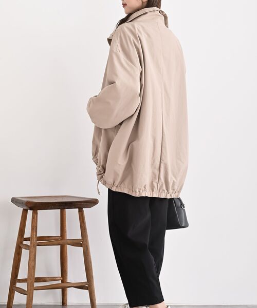 rps(アールピーエス)の「ナイロンワッシャースタンドカラーブルゾン(ブルゾン・レディース・アイボリー/ブラック/ベージュ・フリー)」の20枚目の写真