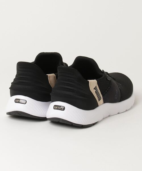 PUMA（プーマ）の「プーマ PUMA SOFTRIDE REMI EASE IN レオ W_（スニーカー・レディース・ブラック・23.5cm/24.5cm/25.5cm/23.0cm/24.0cm/25.0cm/26.0cm）」の2枚目の写真