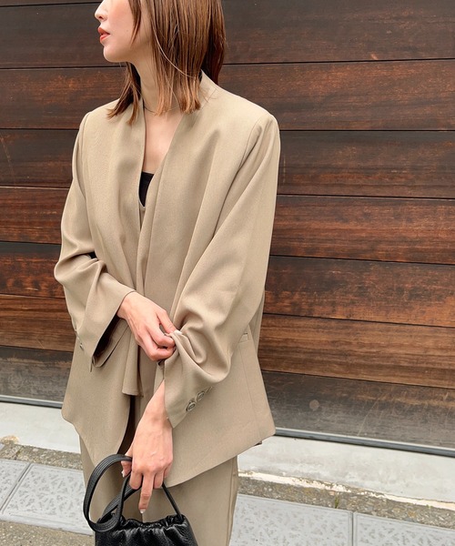 meilmada（メイルマダ）の「Vネックツイルベスト（ベスト・レディース・ベージュ/ネイビー/グレー/ネイビー系1/ベージュ系1・FREE）」の14枚目の写真