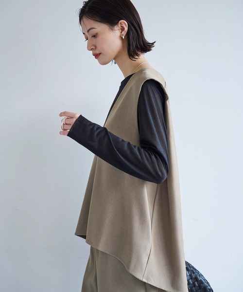 meilmada（メイルマダ）の「Vネックツイルベスト（ベスト・レディース・ベージュ/ネイビー/グレー/ネイビー系1/ベージュ系1・FREE）」の7枚目の写真