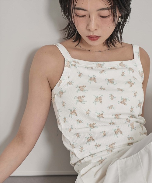 miette(ミエット)の「カップ付き小花柄サーマルキャミ(キャミソール・レディース・ピンク/ホワイト系その他/オフホワイト・FREE)」の21枚目の写真
