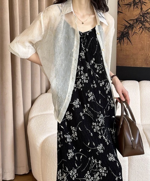 Alum'（アルム）の「フラワーワッシャーキャミワンピース（ワンピース・レディース・ブラック/アイボリー・FREE）」の12枚目の写真