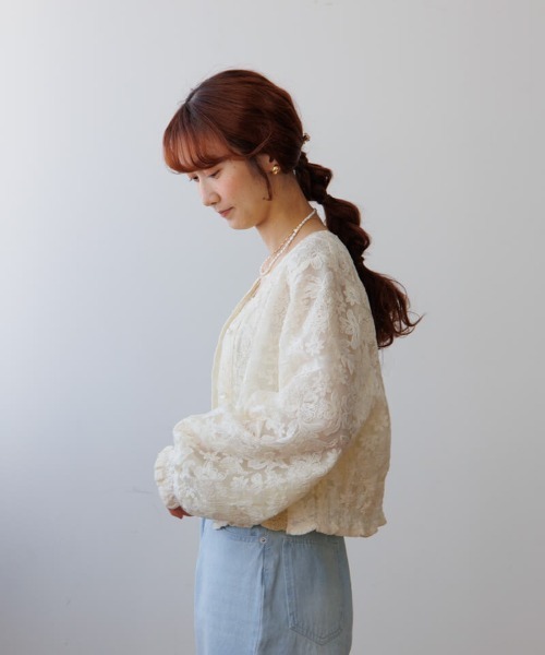 flower(フラワー)の「ボタニカルシアートップ(シャツ/ブラウス・レディース・ホワイト/アイボリー/ブルー/ピンク・FREE)」の14枚目の写真