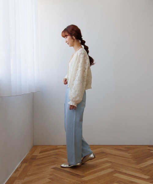 flower(フラワー)の「ボタニカルシアートップ(シャツ/ブラウス・レディース・ホワイト/アイボリー/ブルー/ピンク・FREE)」の17枚目の写真