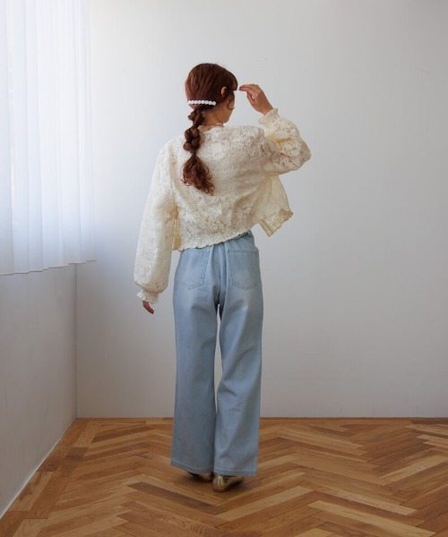 flower(フラワー)の「ボタニカルシアートップ(シャツ/ブラウス・レディース・ホワイト/アイボリー/ブルー/ピンク・FREE)」の18枚目の写真