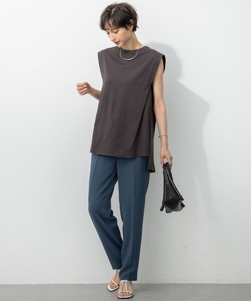 23区(ニジュウサンク)の「ストレッチジョーゼット テーパード パンツ(その他パンツ・レディース・ブラック系/ダークブラウン系/ベージュ系/ネイビー系/ダークグリーン系・40/38/36)」の7枚目の写真