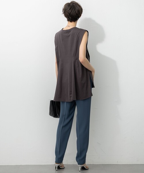 23区(ニジュウサンク)の「ストレッチジョーゼット テーパード パンツ(その他パンツ・レディース・ブラック系/ダークブラウン系/ベージュ系/ネイビー系/ダークグリーン系・40/38/36)」の8枚目の写真