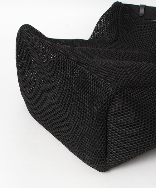 BAICYCLON by Bagjack(バイシクロン バイ バグジャック)の「BAICYCLON by bagjack MESH SHOULDER BAG (SMALL) (BCL-91 (MESH))(ショルダーバッグ・メンズ・ブラック・FREE)」の12枚目の写真