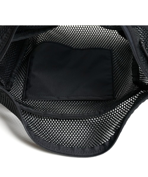 BAICYCLON by Bagjack(バイシクロン バイ バグジャック)の「BAICYCLON by bagjack MESH SHOULDER BAG (SMALL) (BCL-91 (MESH))(ショルダーバッグ・メンズ・ブラック・FREE)」の10枚目の写真