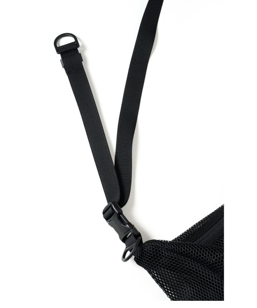 BAICYCLON by Bagjack(バイシクロン バイ バグジャック)の「BAICYCLON by bagjack MESH SHOULDER BAG (SMALL) (BCL-91 (MESH))(ショルダーバッグ・メンズ・ブラック・FREE)」の7枚目の写真