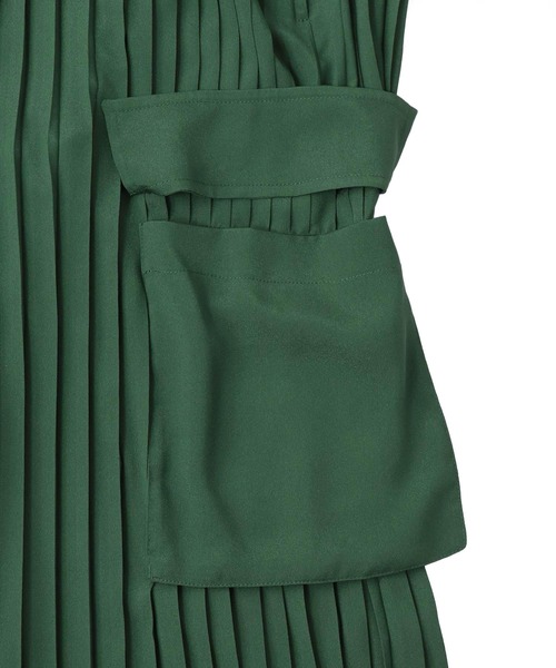DRESSLAVE(ドレスレイブ)の「georgett pleats easy wide pants(ジョーゼットプリーツイージーワイドパンツ)(その他パンツ・レディース・グリーン/ベージュ・38)」の15枚目の写真
