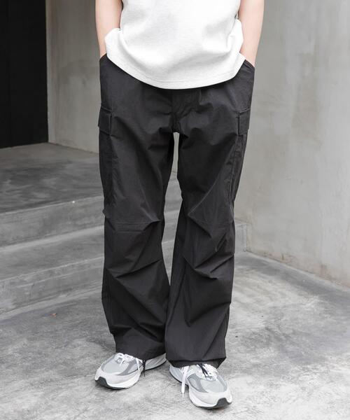FORK&SPOON（フォークアンドスプーン）の「FORK&SPOON　ミリタリーポケットパンツ（その他パンツ・メンズ・グレー/ブラック・4/5）」の3枚目の写真