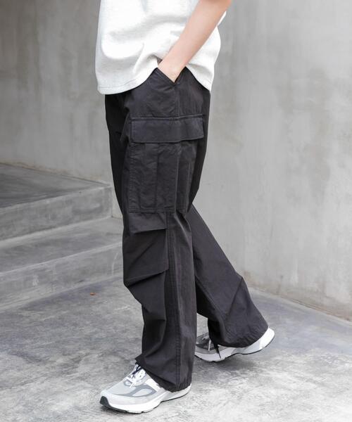 FORK&SPOON（フォークアンドスプーン）の「FORK&SPOON　ミリタリーポケットパンツ（その他パンツ・メンズ・グレー/ブラック・4/5）」の8枚目の写真