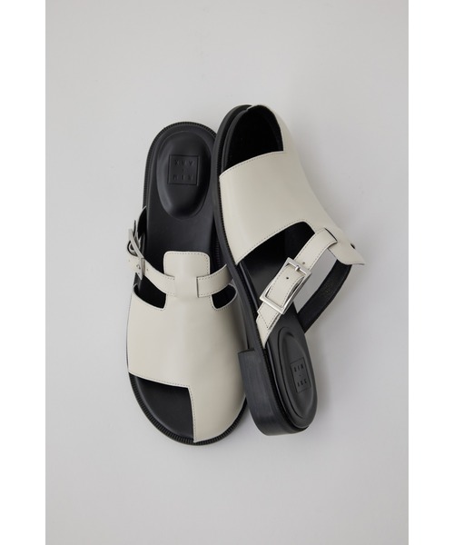 RIM.ARK(リムアーク)の「Thumb leather flat sandal サムレザーフラットサンダル(サンダル・レディース・ブラック/アイボリー・36/37/38/39)」の19枚目の写真
