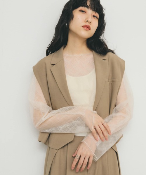 KBF(ケイビーエフ)の「リバーシブルレイヤードチュールカットソー(Tシャツ/カットソー・レディース・ブラック系その他/ピンク系その他/ホワイト系その他・ONE)」の2枚目の写真