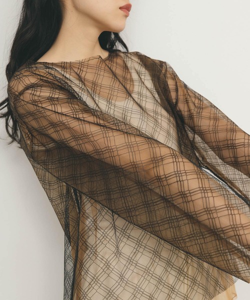 KBF(ケイビーエフ)の「リバーシブルレイヤードチュールカットソー(Tシャツ/カットソー・レディース・ブラック系その他/ピンク系その他/ホワイト系その他・ONE)」の1枚目の写真