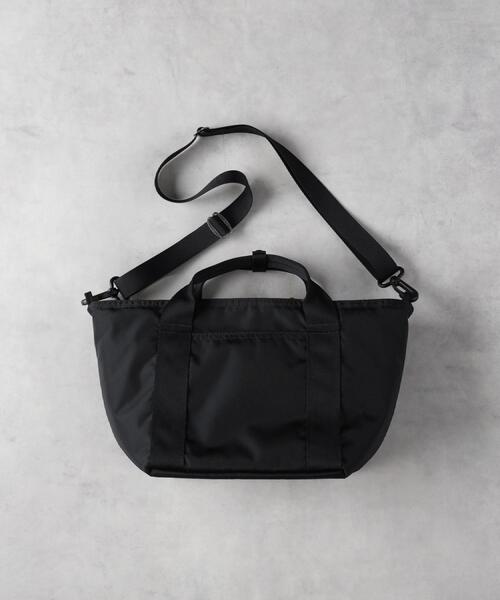 Right-on(ライトオン)の「Other(ソノタ)ボートトートバッグ/7L(ショルダーバッグ・レディース・ブラック・ONE SIZE)」の14枚目の写真