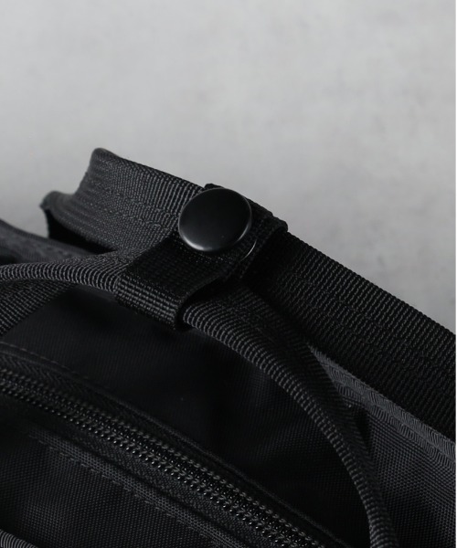 Right-on(ライトオン)の「Other(ソノタ)ボートトートバッグ/7L(ショルダーバッグ・レディース・ブラック・ONE SIZE)」の8枚目の写真