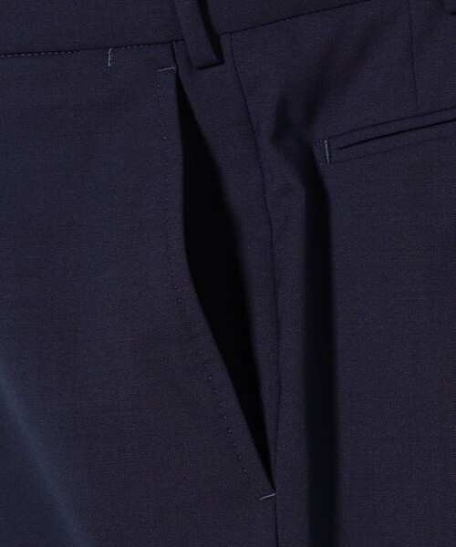 UNITED ARROWS(ユナイテッドアローズ)の「トロピカルノープリーツ テーパード スラックス-撥水・2WAYストレッチ-(スラックス・メンズ・ネイビー/グレー・50/48/46/44)」の5枚目の写真
