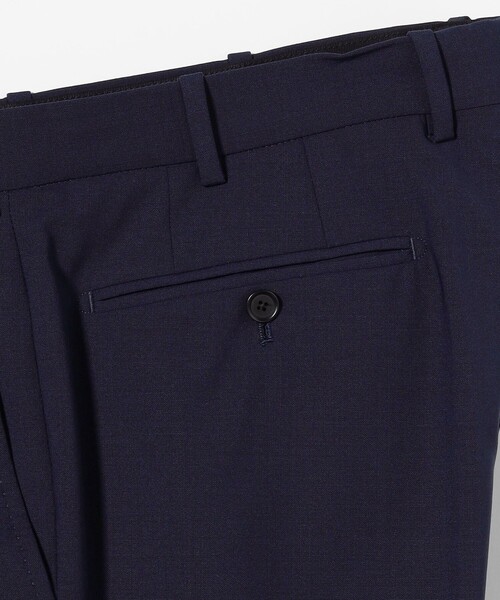 UNITED ARROWS(ユナイテッドアローズ)の「トロピカルノープリーツ テーパード スラックス-撥水・2WAYストレッチ-(スラックス・メンズ・ネイビー/グレー・50/48/46/44)」の17枚目の写真