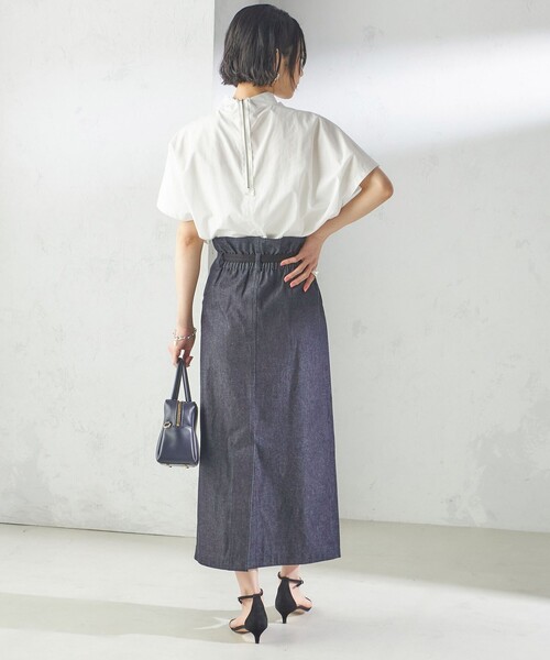 SHIPS（シップス）の「【SHIPS別注】Nell:〈手洗い可能〉デニム タック スカート（スカート・レディース・ネイビー・36/38）」の7枚目の写真