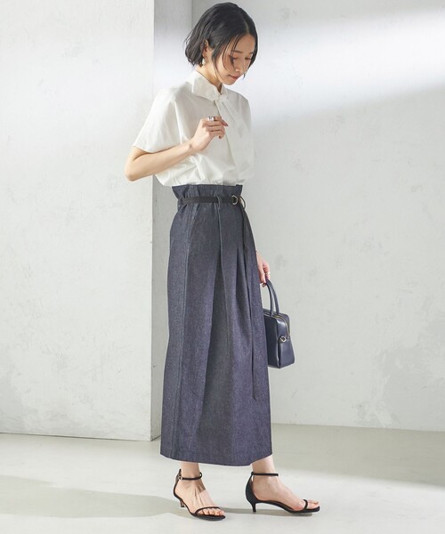 SHIPS（シップス）の「【SHIPS別注】Nell:〈手洗い可能〉デニム タック スカート（スカート・レディース・ネイビー・36/38）」の8枚目の写真