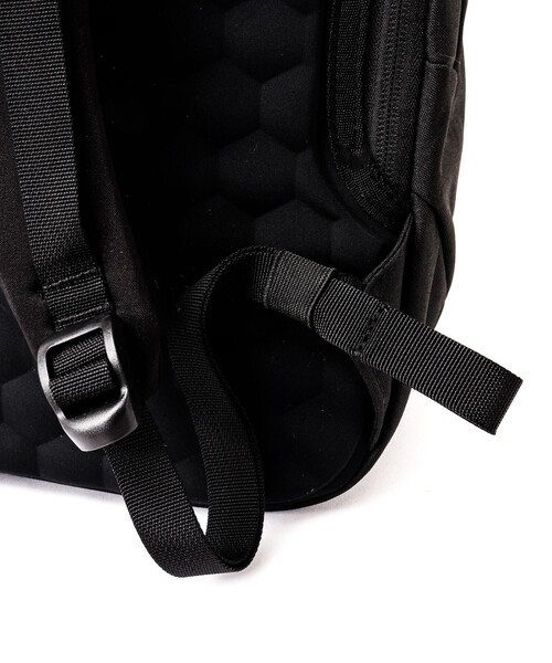 WEXLEY（ウェクスレイ）の「【WEXLEY/ウェクスレイ】STEM POLYESTER BLACK STBP13（バックパック/リュック・メンズ・ブラック・FREE）」の3枚目の写真