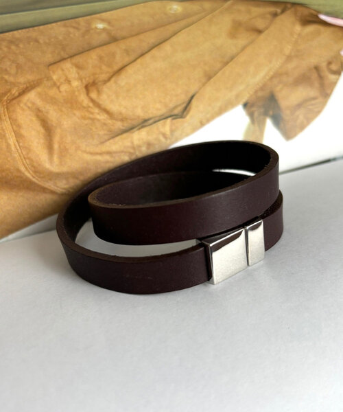 DouDou（ドゥドゥ）の「マグネット留めレザーブレス（ブレスレット・レディース・ダークブラウン/キャメル/ブラック・FREE）」の6枚目の写真